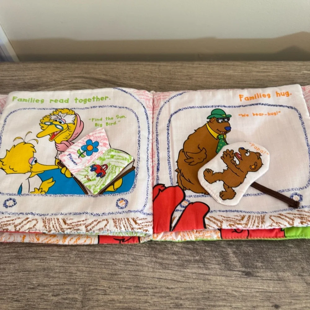 Vintage Y2K Sesame Street Elmo’s World Music Puzzle & Happy Families Cloth Book